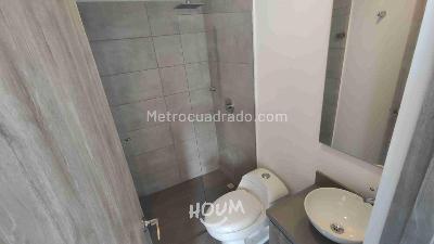 Apartamento de 2 alcobas en venta en Bello, Bello, 70 m² · foto 2 de 9