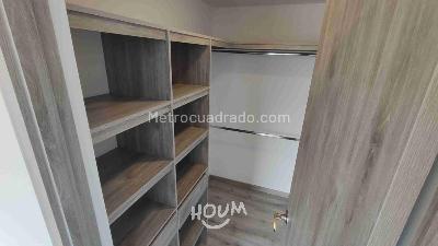Apartamento de 2 alcobas en venta en Bello, Bello, 70 m² · foto 3 de 9