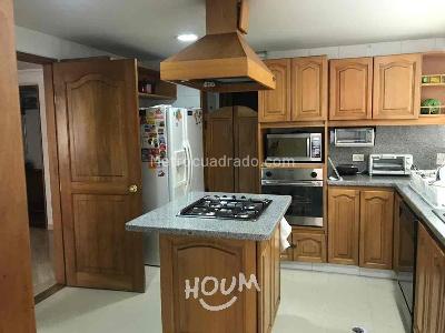Apartamento de 3 alcobas en venta en Localidad De Chapinero, Bogotá, 166 m² · foto 9 de 10