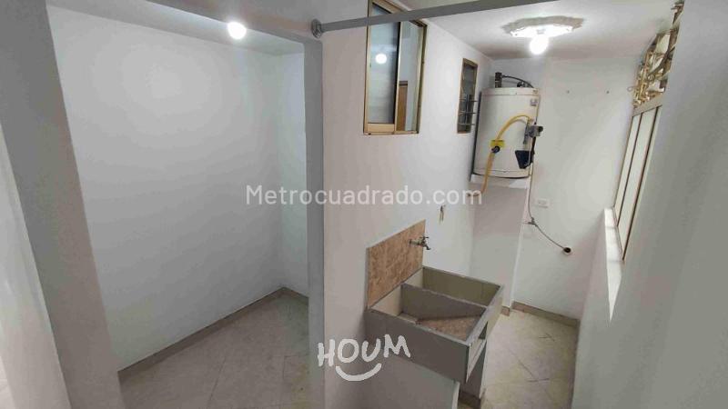 Apartamento de 3 Alcobas sin Amoblar en El Velódromo (2009) - 7