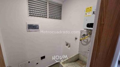 Apartamento de 3 alcobas en venta en Sabaneta, Sabaneta, 66 m² · foto 3 de 14