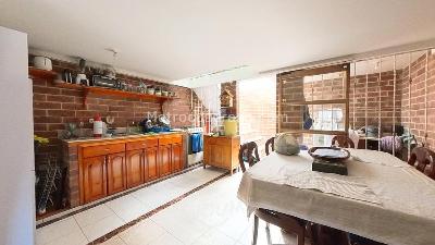 Apartamento de 4 alcobas en venta en Suba, Bogotá, 100 m² · foto 2 de 12