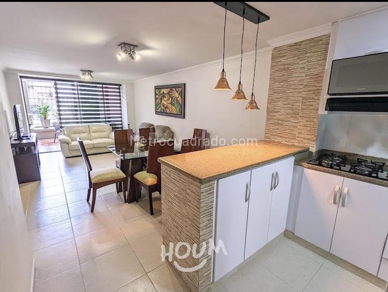 Apartamento Amoblado de 3 Alcobas en Laureles - 5