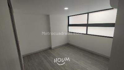Apartamento en venta en Medellin, Medellín · foto 2 de 15