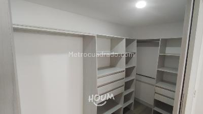 Apartamento en venta en Medellin, Medellín · foto 4 de 15