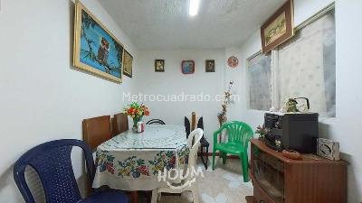 Casa de 5 alcobas en venta en Suba, Bogotá, 238 m² · foto 2 de 19