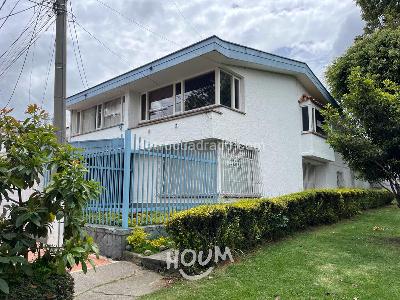Casa de 5 alcobas en venta en Suba, Bogotá, 274 m² · foto 2 de 20