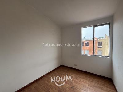 Apartamento de 3 alcobas en venta en Soacha, Soacha, 57 m² · foto 10 de 13