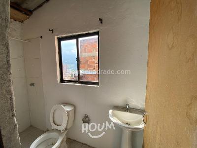 Apartamento de 2 alcobas en venta en Bello, Bello, 41 m² · foto 4 de 8
