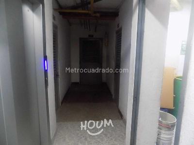 Apartamento de 1 alcoba en venta en Santa Fe, Bogotá, 40 m² · foto 7 de 20