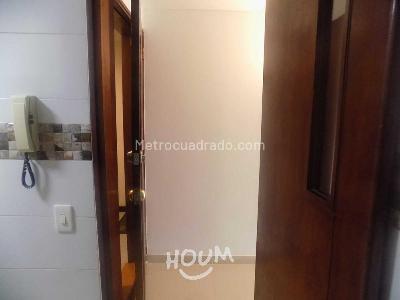 Apartamento de 1 alcoba en venta en Santa Fe, Bogotá, 40 m² · foto 15 de 20
