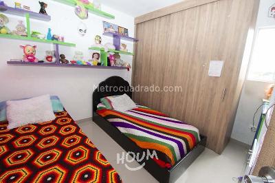 Apartamento de 4 alcobas en venta en Bello, Bello, 137 m² · foto 2 de 17
