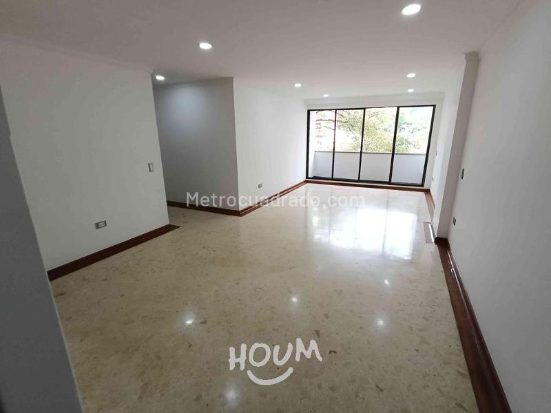 Spacious 2BR Apartment in Medellin