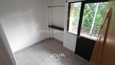 Apartamento en venta en Medellin, Medellín · foto 4 de 12