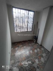 Casa de 5 alcobas en venta en Engativa, Bogotá, 362 m² · foto 17 de 20
