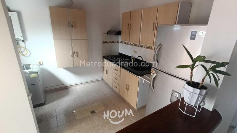 Apartamento Amplio de 4 Alcobas en Laureles para Alquilar - 6
