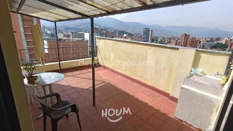 Apartamento Amplio de 4 Alcobas en Laureles para Alquilar - 9