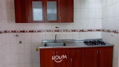 Casa de 5 alcobas en venta en Kennedy, Bogotá, 445 m² · foto 2 de 10