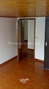 Casa de 5 alcobas en venta en Kennedy, Bogotá, 445 m² · foto 7 de 10