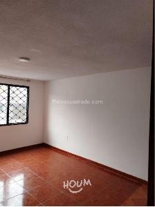 Casa de 5 alcobas en venta en Kennedy, Bogotá, 445 m² · foto 9 de 10