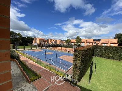 Casa de 4 alcobas en venta en Chia, Chía, 329 m² · foto 8 de 20