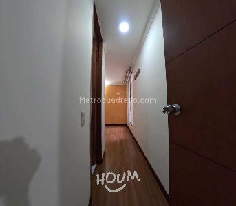 Apartamento de 3 alcobas en arriendo en Santa Fe, Bogotá, 67 m² · foto 3 de 17