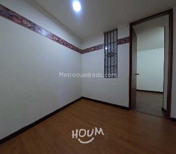 Apartamento de 3 alcobas en arriendo en Santa Fe, Bogotá, 67 m² · foto 7 de 17