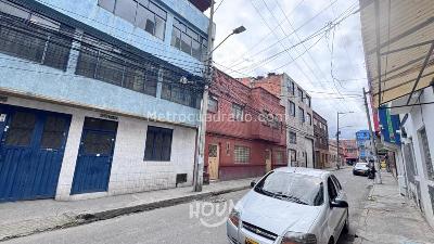 Casa de 5 alcobas en venta en Rafael Uribe Uribe, Bogotá, 386 m² · foto 17 de 20