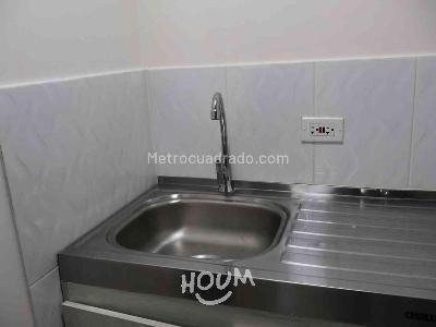 Apartamento de 1 alcoba en arriendo en Los Martires, Bogotá, 12 m² · foto 3 de 14