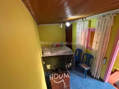 Casa de 5 alcobas en venta en La Candelaria, Bogotá, 279 m² · foto 9 de 16