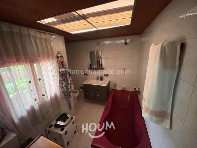 Casa de 5 alcobas en venta en La Candelaria, Bogotá, 279 m² · foto 10 de 16