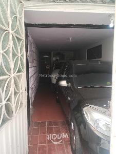 Casa en venta en Puente Aranda, Bogotá · foto 2 de 20