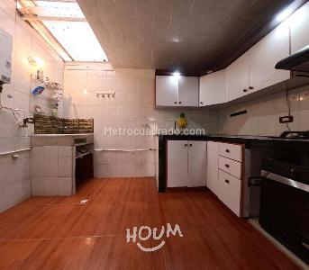 Apartamento de 3 alcobas en venta en Kennedy, Bogotá, 67 m² · foto 2 de 17