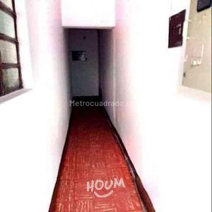 Casa en venta en Engativa, Bogotá · foto 3 de 9