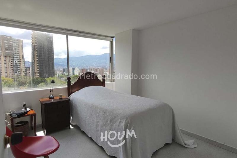 Loft Moderno de 3 Alcobas en Medellín - 3