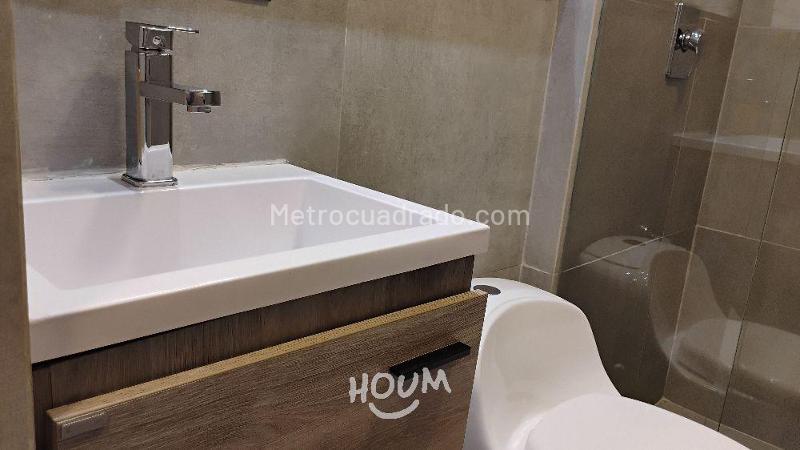 Apartamento Moderno de 3 Alcobas en Arriendo en Medellín - 9
