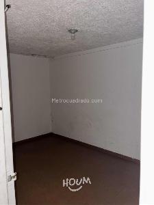Casa de 5 alcobas en venta en Rafael Uribe Uribe, Bogotá, 306 m² · foto 5 de 20