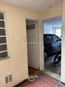 Casa de 5 alcobas en venta en Rafael Uribe Uribe, Bogotá, 306 m² · foto 8 de 20