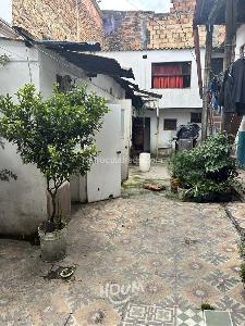 Casa de 5 alcobas en venta en La Candelaria, Bogotá, 98 m² · foto 2 de 20