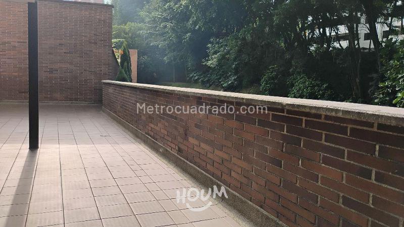 Apartamento Moderno de 4 Alcobas con Amenidades en San Lucas - 9