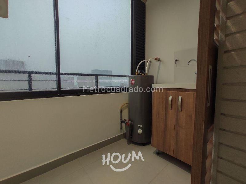 Unfurnished 3BR Apartment in Villa Carlota - 5