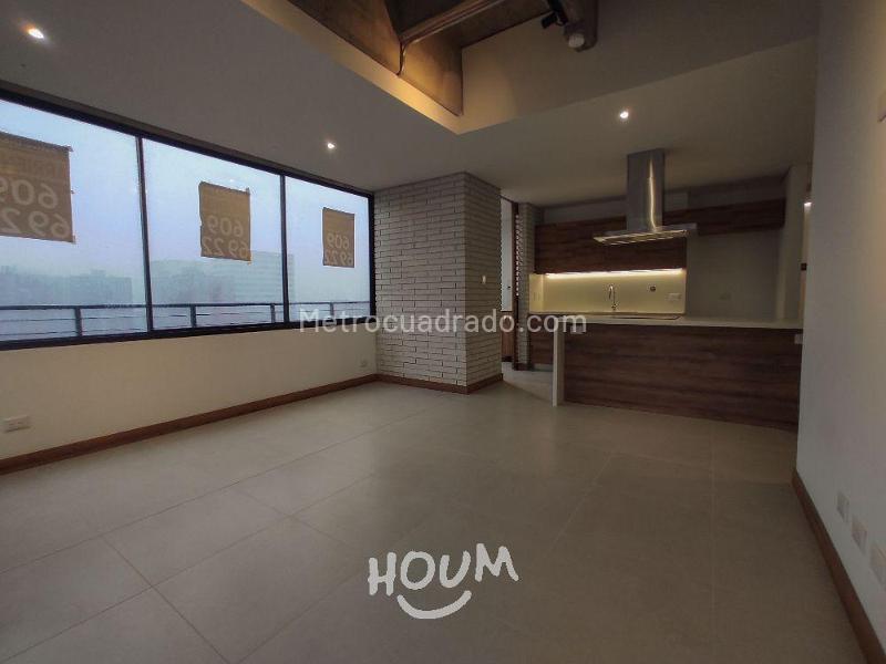 Unfurnished 3BR Apartment in Villa Carlota - 8