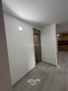 Apartamento de 3 alcobas en venta en Bello, Bello, 74 m² · foto 2 de 11