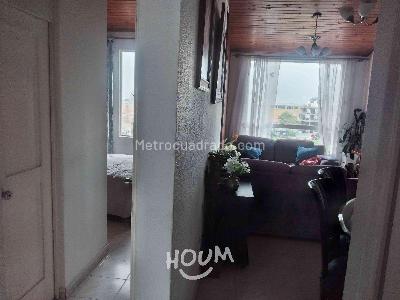 Apartamento de 3 alcobas en venta en Kennedy, Bogotá, 52 m² · foto 13 de 20