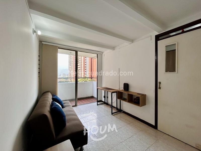 Apartamento amoblado de 3 Alcobas en arriendo en Los Colores - 5