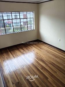 Casa de 5 alcobas en venta en Bogota, Bogotá, 249 m² · foto 12 de 20