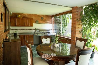 Casa de 5 alcobas en venta en Envigado, Envigado, 350 m² · foto 4 de 20