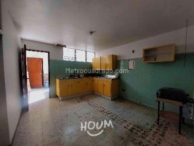 Casa de 5 alcobas en venta en Medellin, Medellín, 350 m² · foto 8 de 20