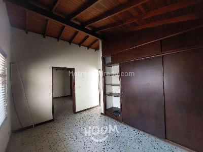 Casa de 5 alcobas en venta en Medellin, Medellín, 350 m² · foto 18 de 20