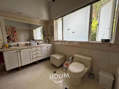 Casa de 3 alcobas en venta en Envigado, Envigado, 260 m² · foto 15 de 20